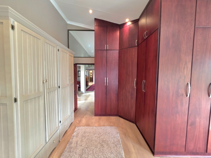 4 Bedroom Property for Sale in Eureka Free State